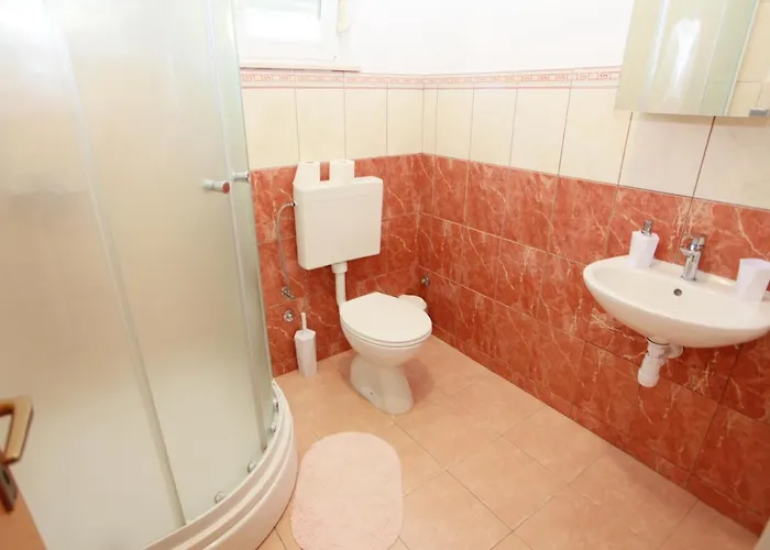A&g Apartment Kastela