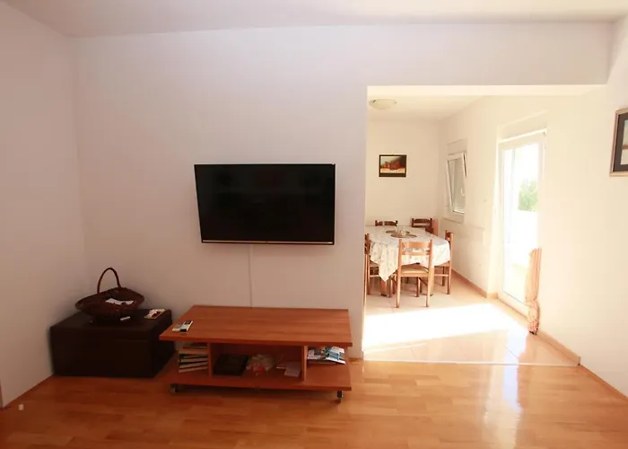 A&g Apartment *