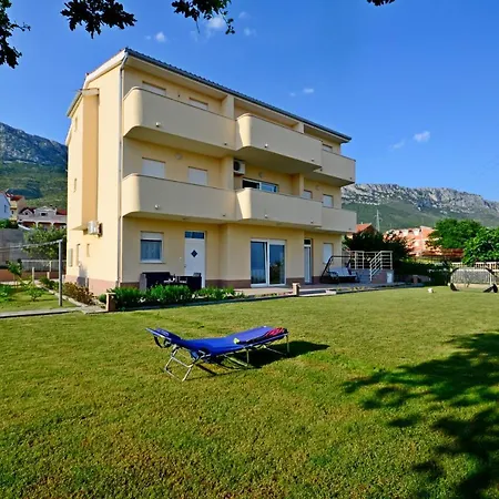 A&g * Kastela