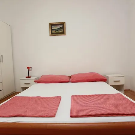 A&g Kaštela